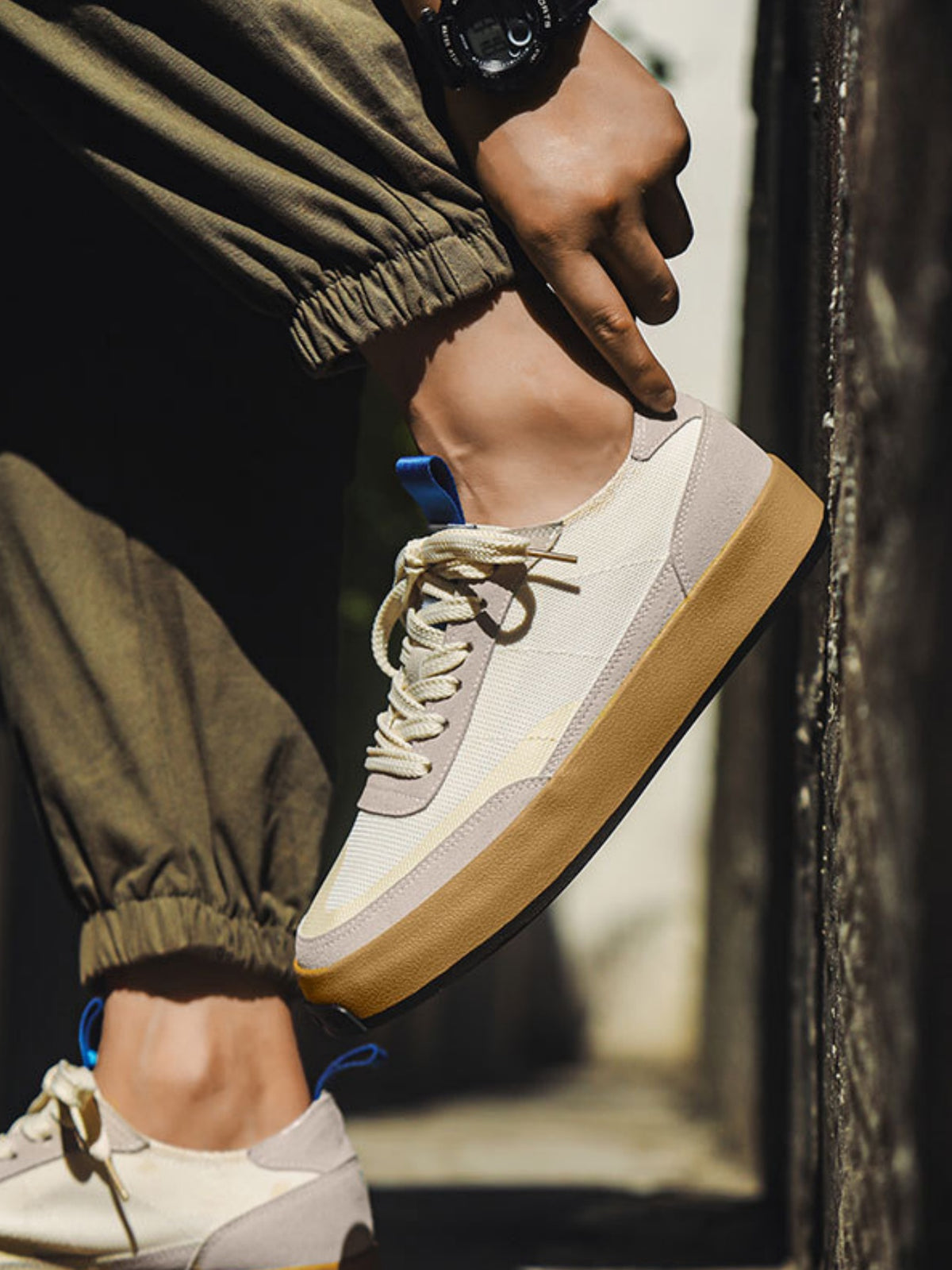 Canvas Color-blocked Sneakers