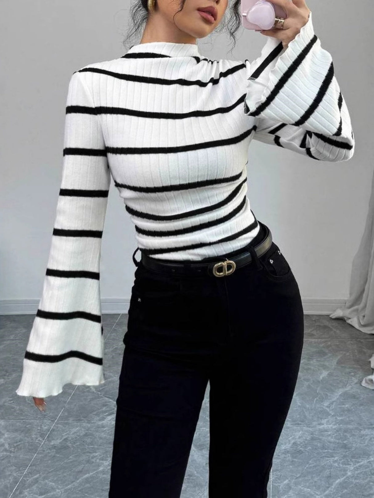 Short-sleeved, Stand-up Collar, Bell Sleeves, Irregular Black And White Striped Ribbed Knit T-shirt/sweater
