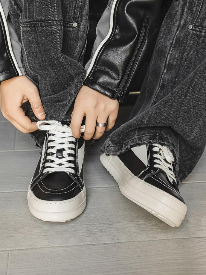 Color-blocked Casual Sneakers