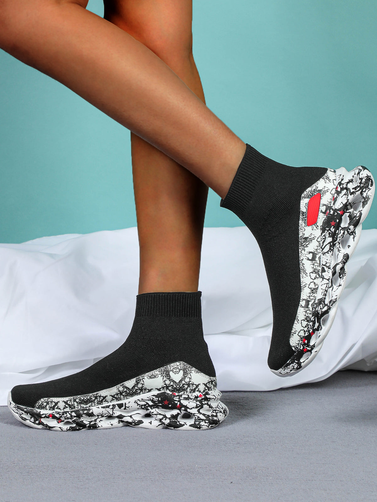 Women's Casual Sneakers With Floral Soles