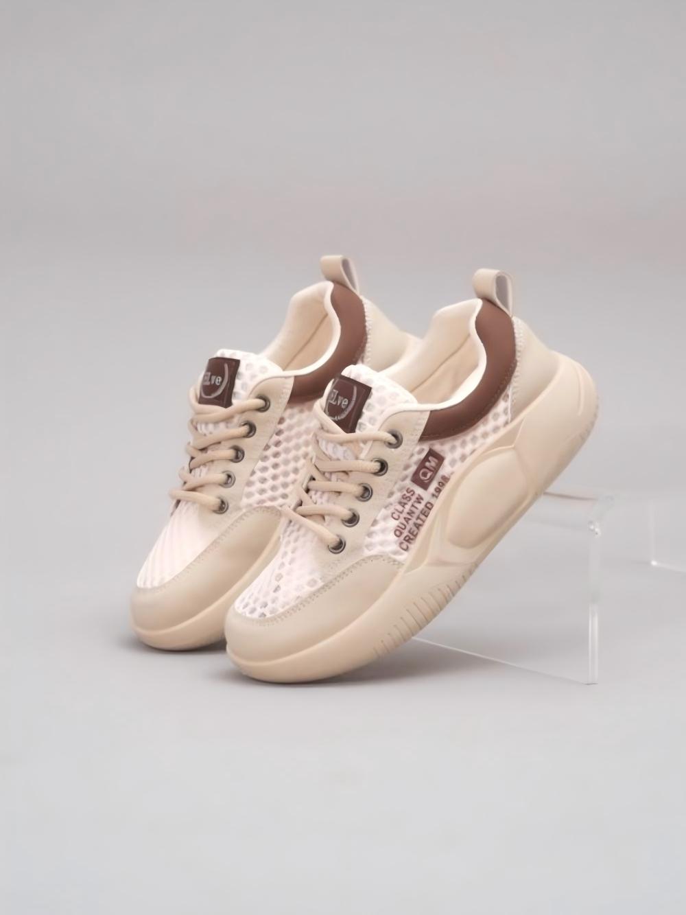 Large Mesh Women's Casual Sports Shoes