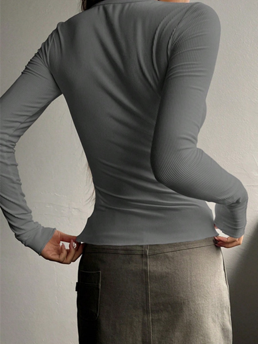 T-shirt à manches longues boutonné