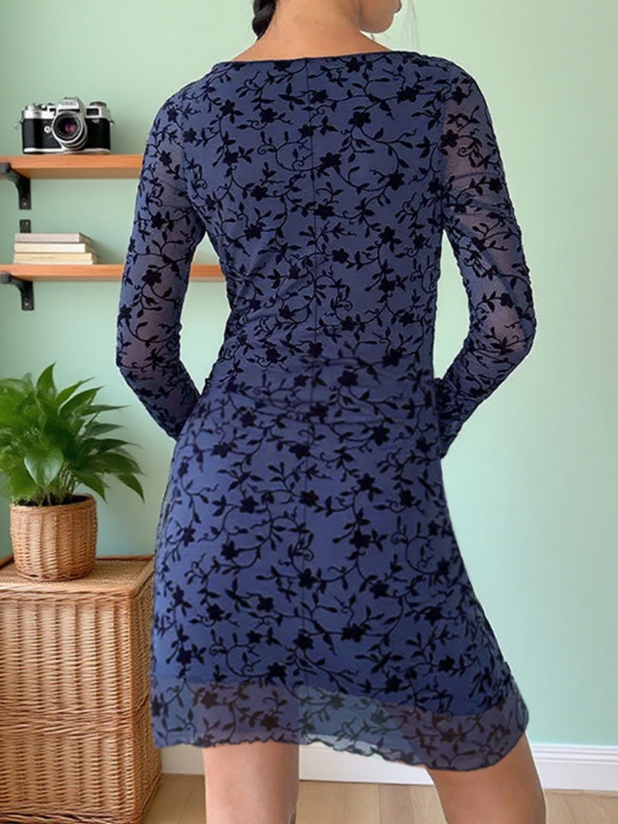 Long-sleeved Flocking Print Elastic Short Dress