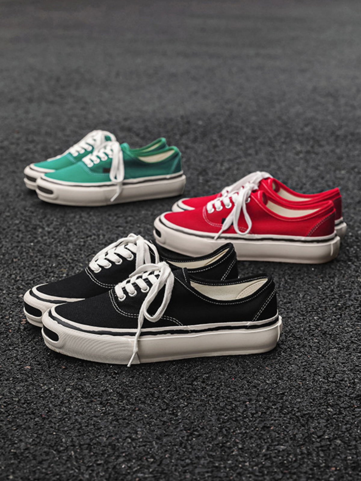 Color-blocked Canvas Shoes