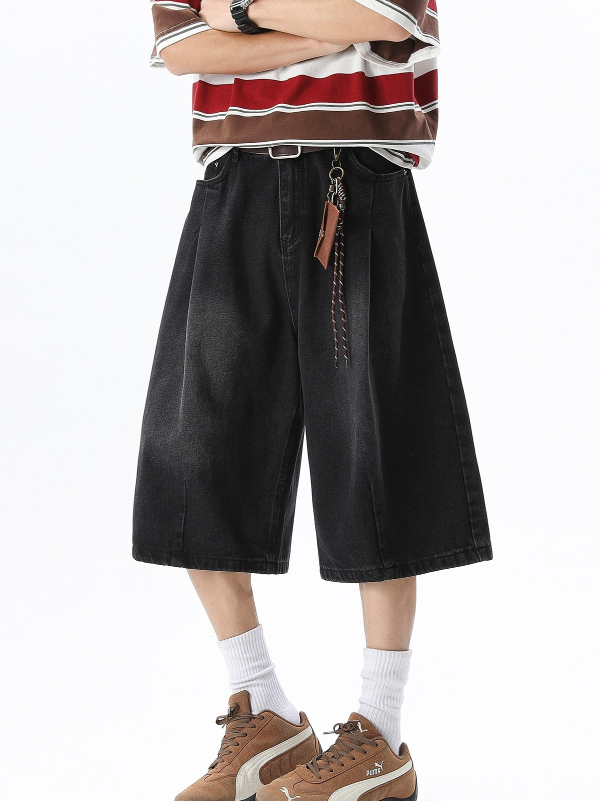 Distressed Washed Gathering 7 Points Denim Shorts