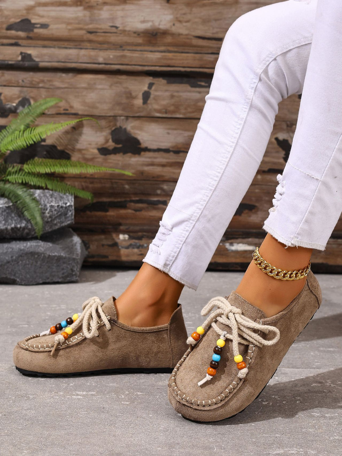 Lace-up Beaded Casual Suede Retro Round Toe Flat Shoes