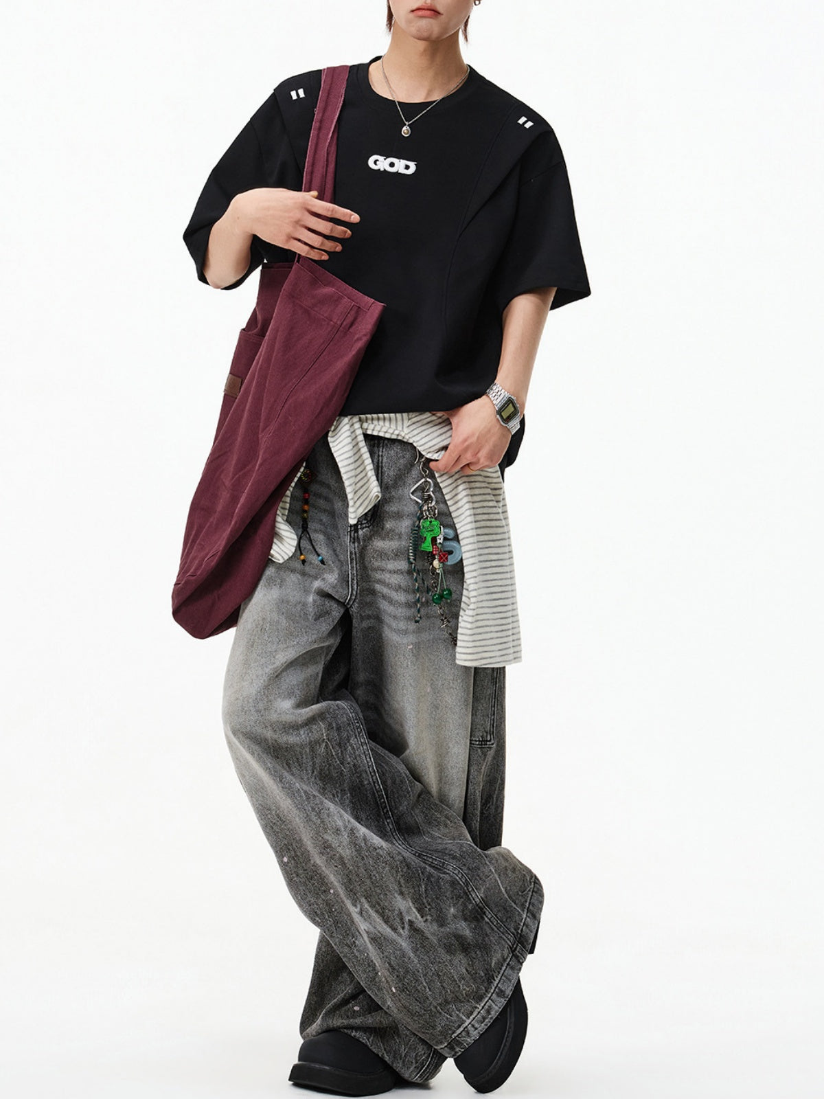 Color-blocked Stereo Embroidery Loose-fit T-shirts