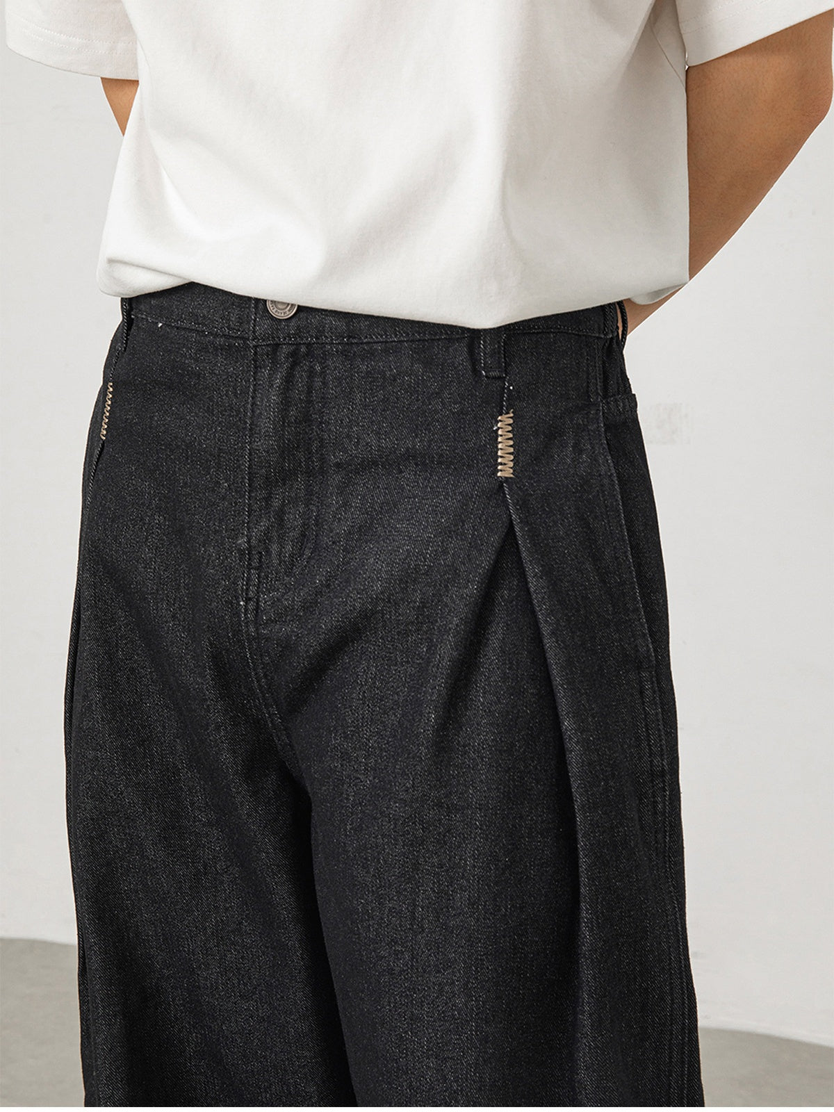 Retro Black Embroidery Straight-fit Loose-fit Jeans