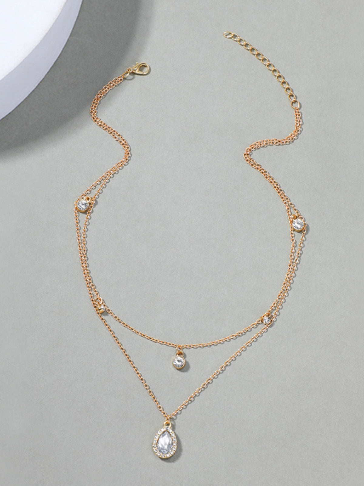 Gold-plated Teardrop Pendant Necklace