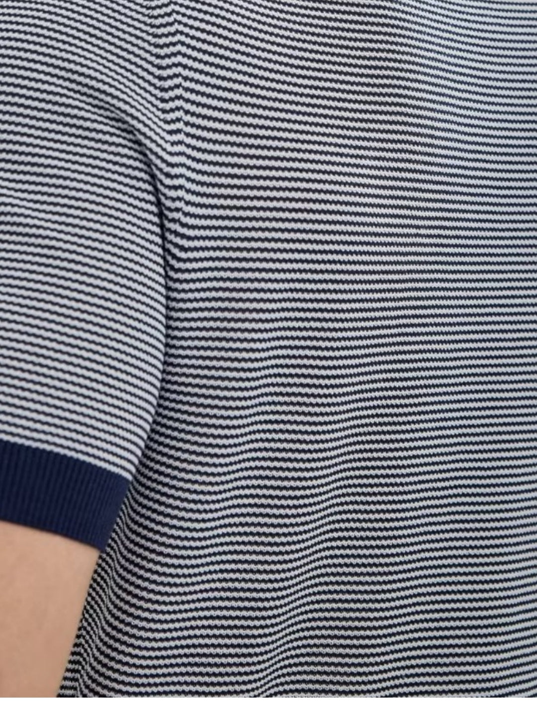 Pinstripes Lightweight Color-blocked T-shirts