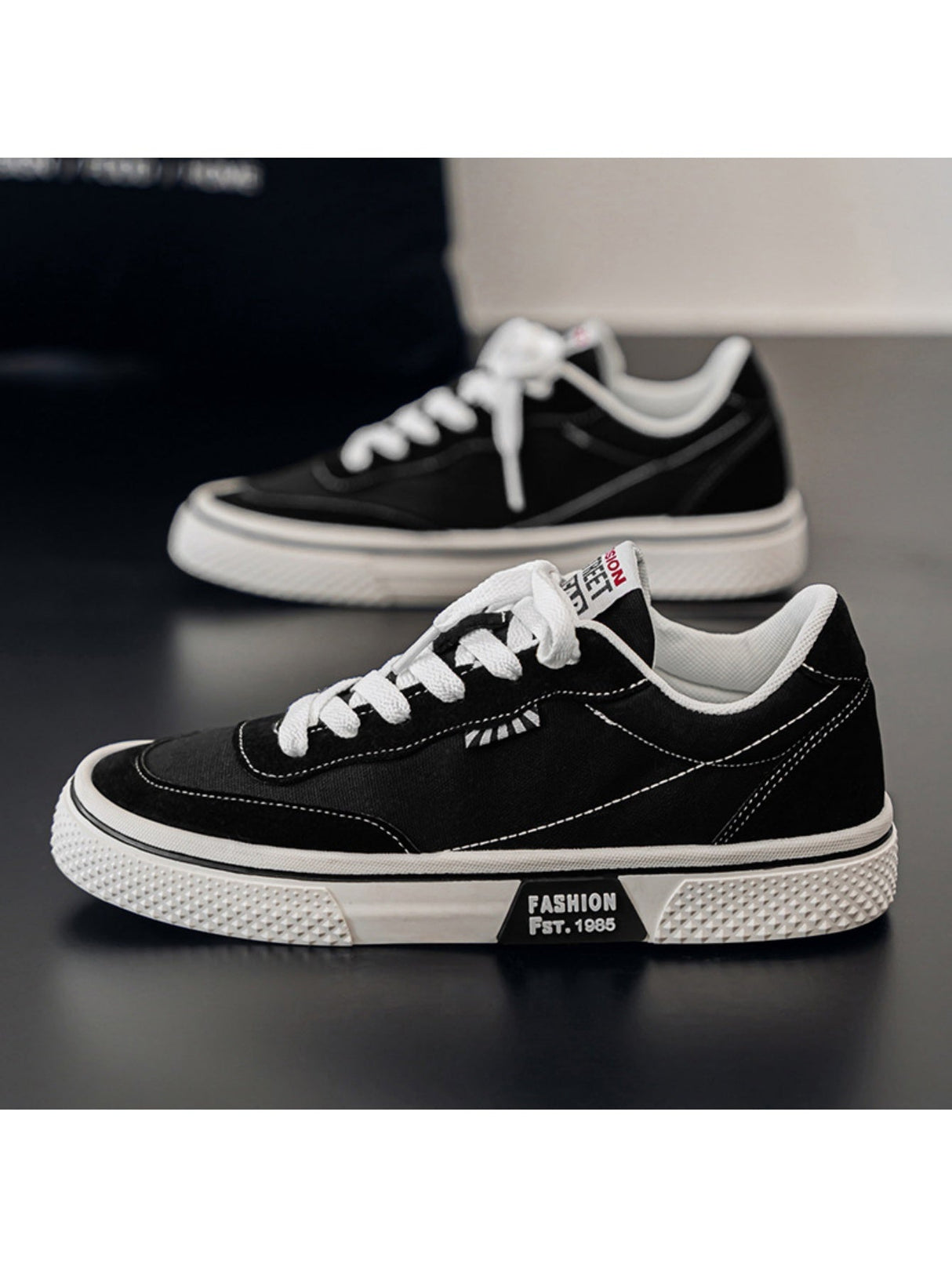 Liber Four Seasons Colorblock Men's Casual Sports Shoes
