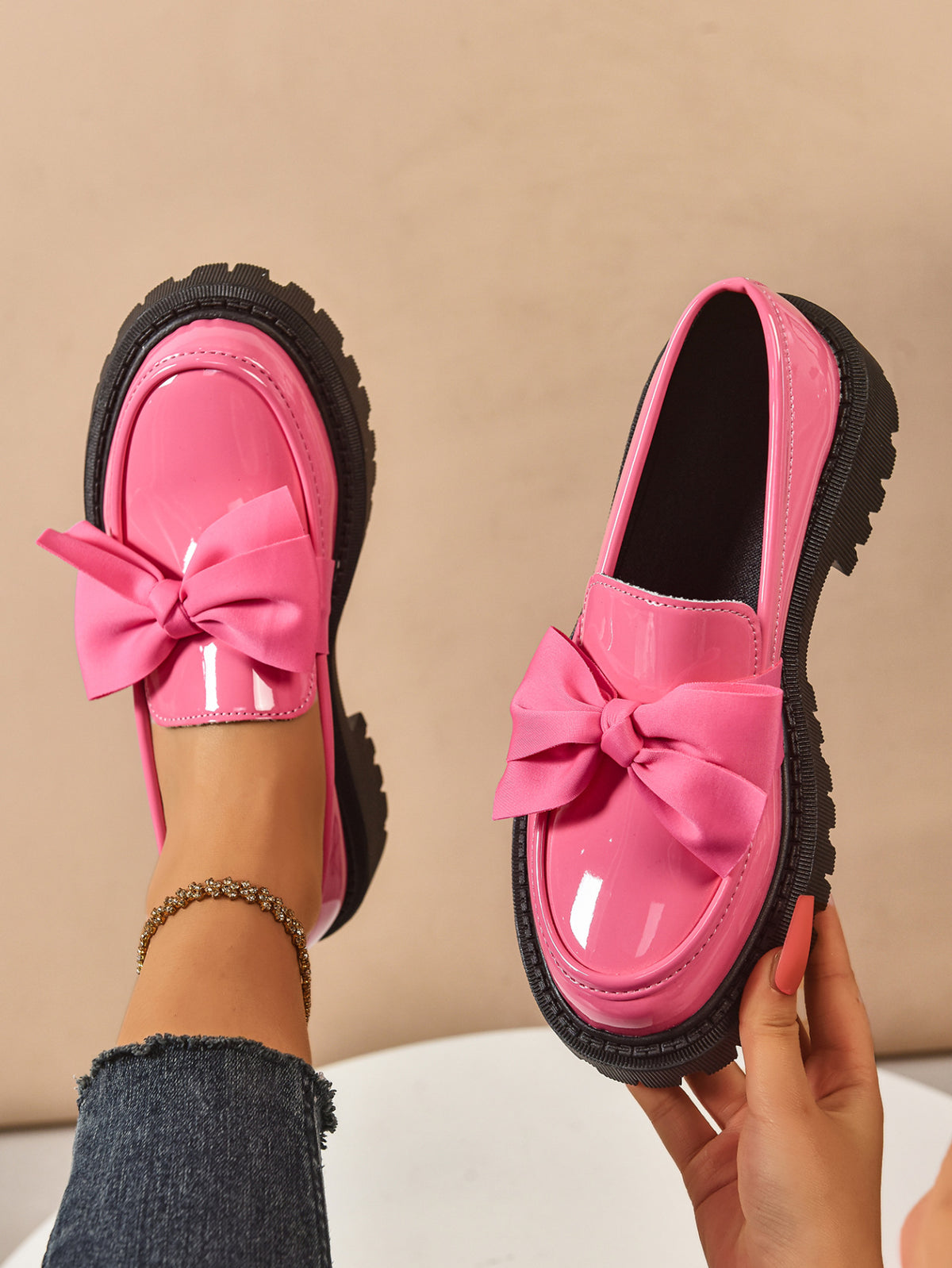 Bow-tie British Style Loafers