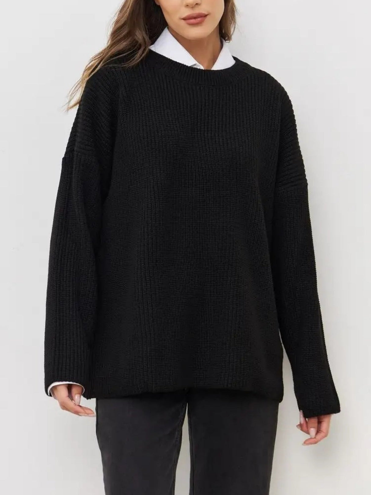 Liber Crew Neck Solid Color Knitted Sweater