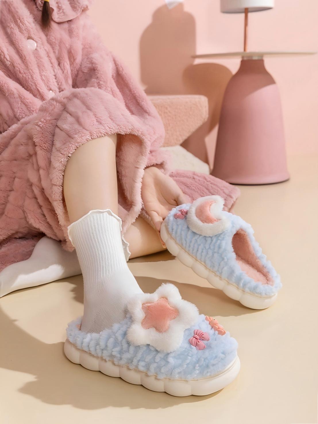 Colorblock Floral Slippers