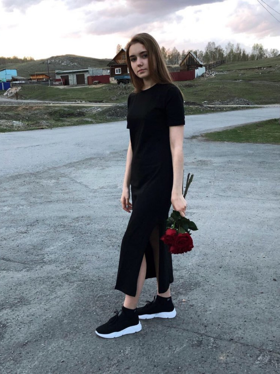 Solid Slit Casual Maxi Dresses