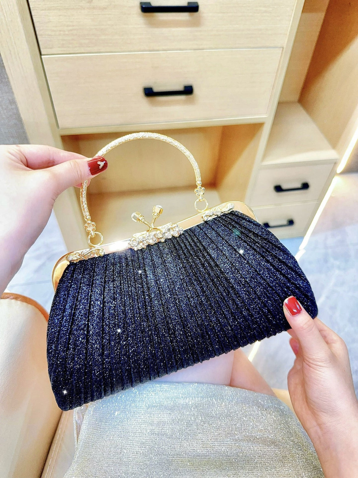 Liber Four Seasons ACC Sequin Diamond Box Bag