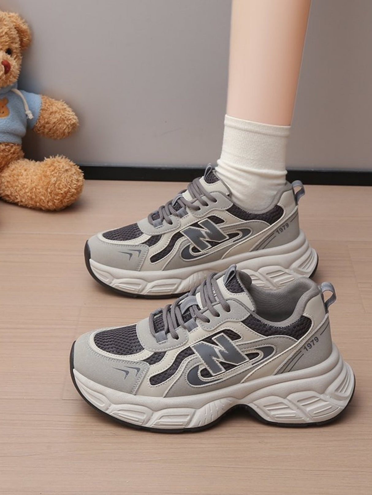 Thick-soled Women's Casual Sports Shoes