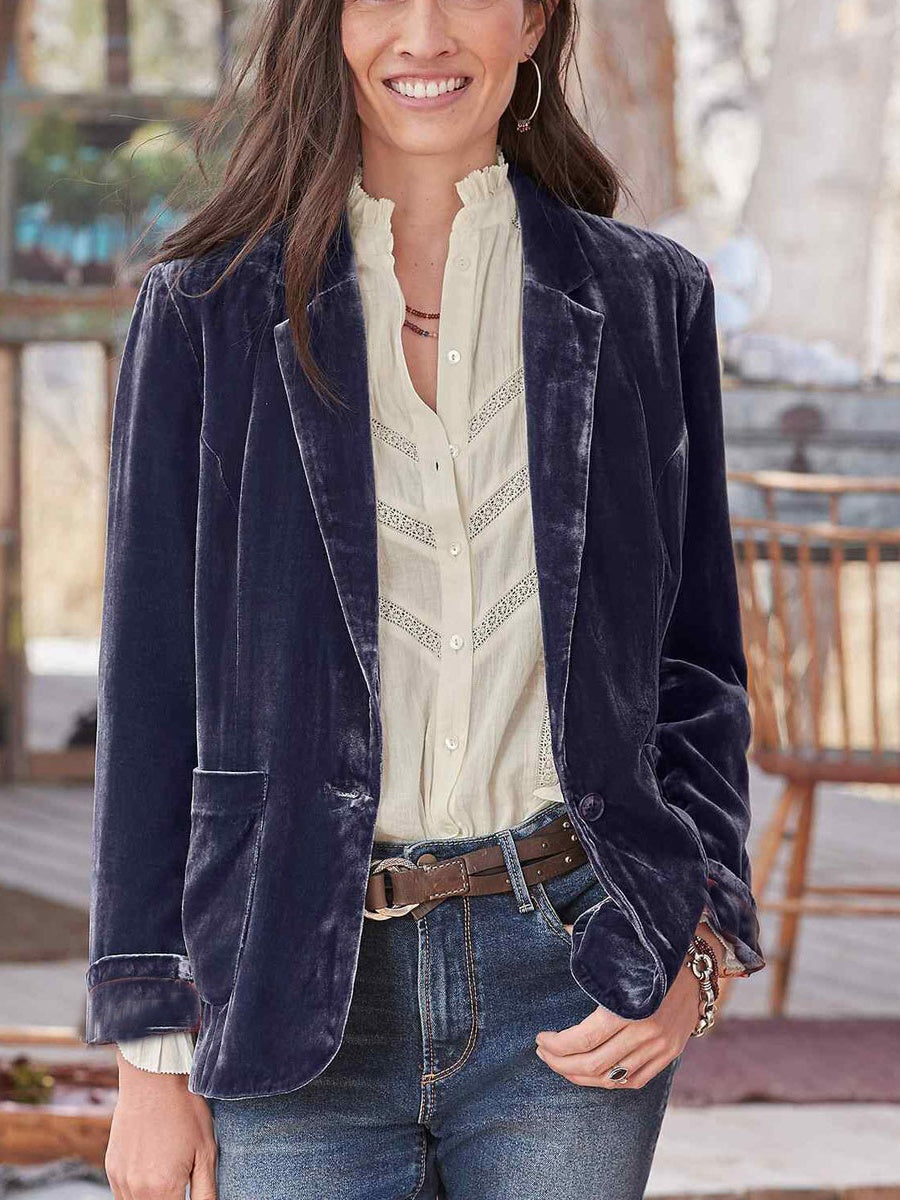 Velvet Short Slit Blazers