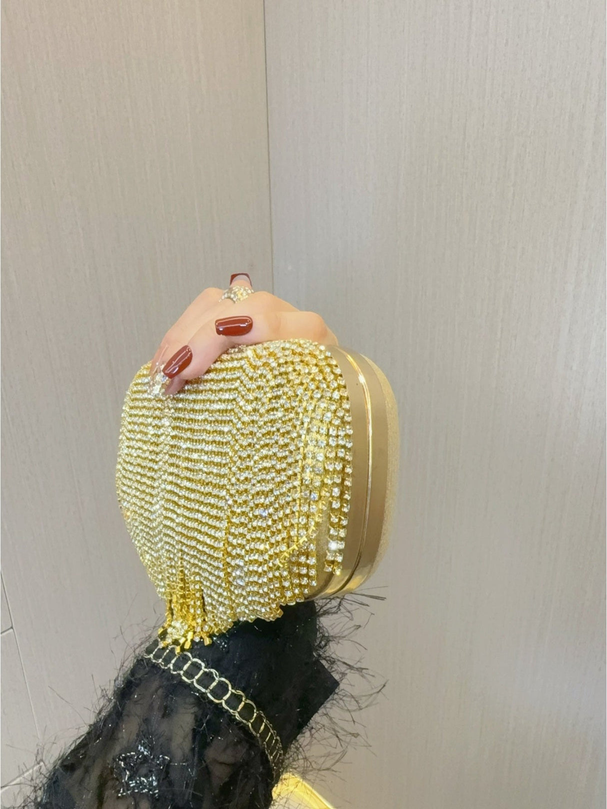 Liber Four Seasons ACC Diamond Tassel Small Square Bag