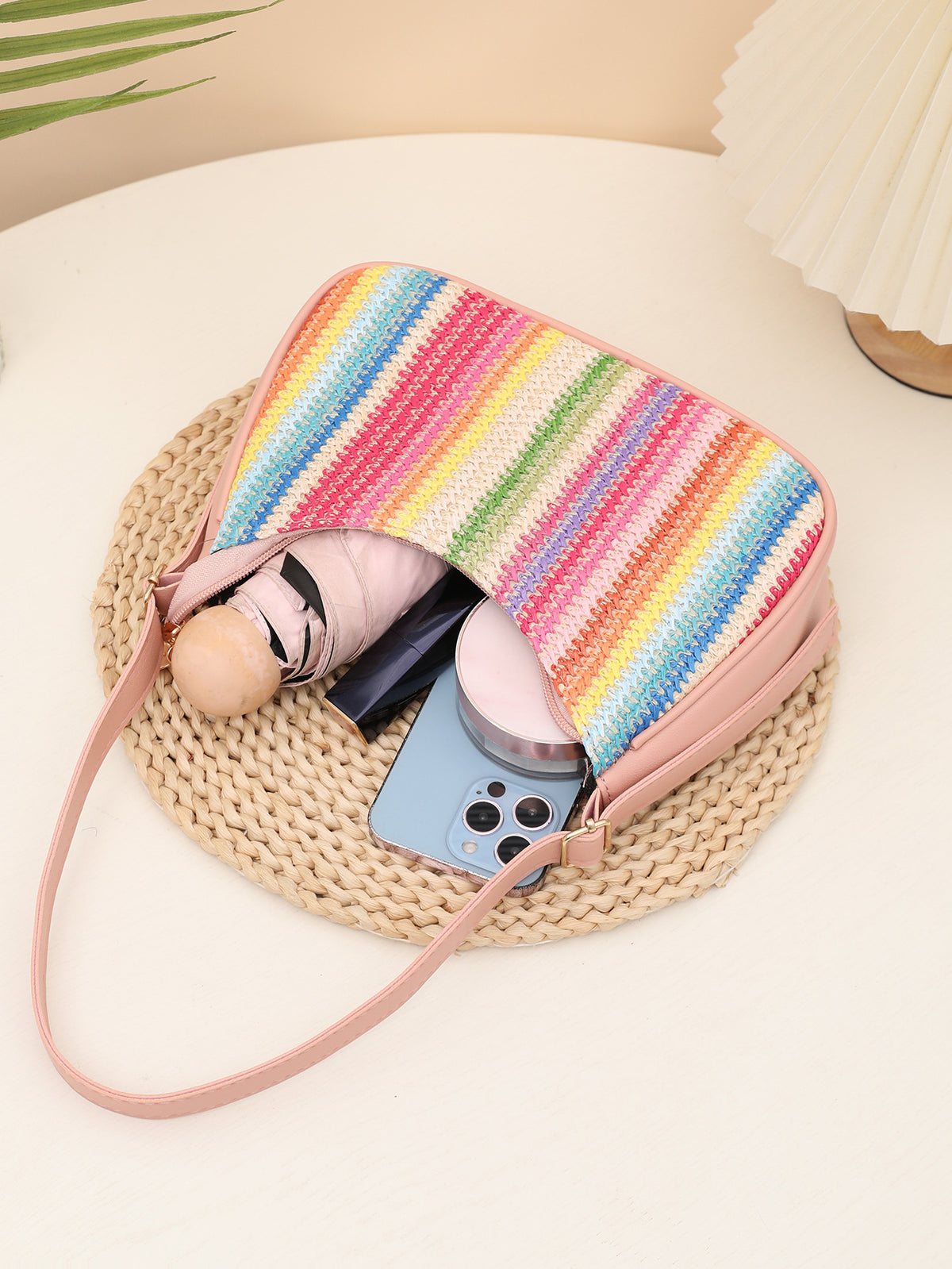 Colorful Straw Shoulder Bag For Vacation