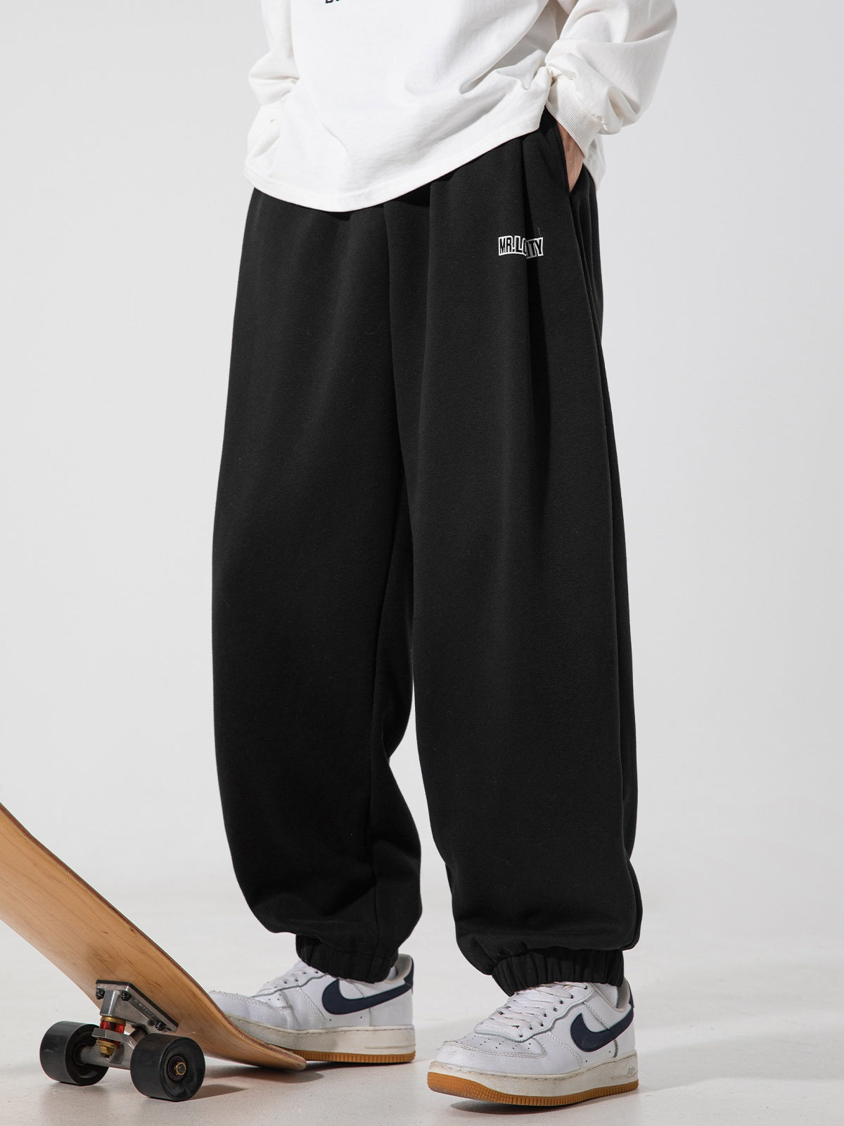 Letter Print Sports And Leisure Three-dimensional Pleating Cuffed Sweatpants