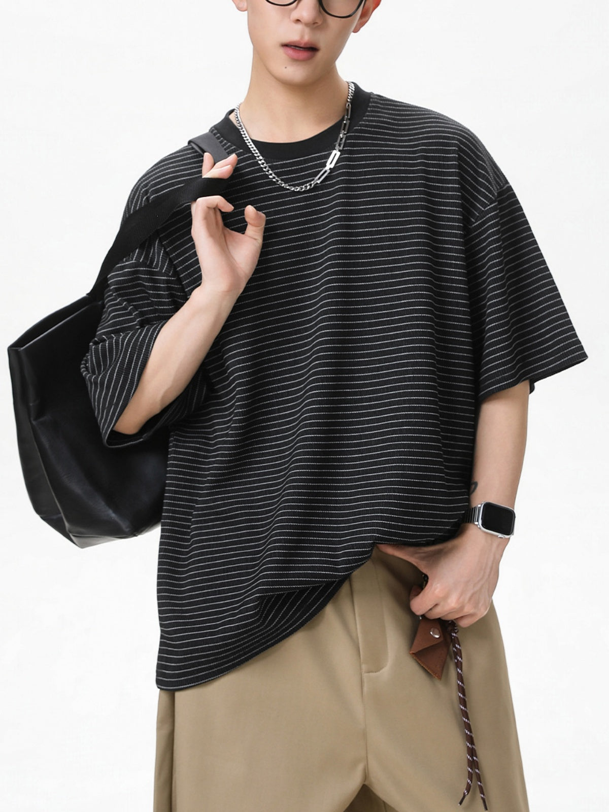 Simplicity Black And White Stripes T-shirts