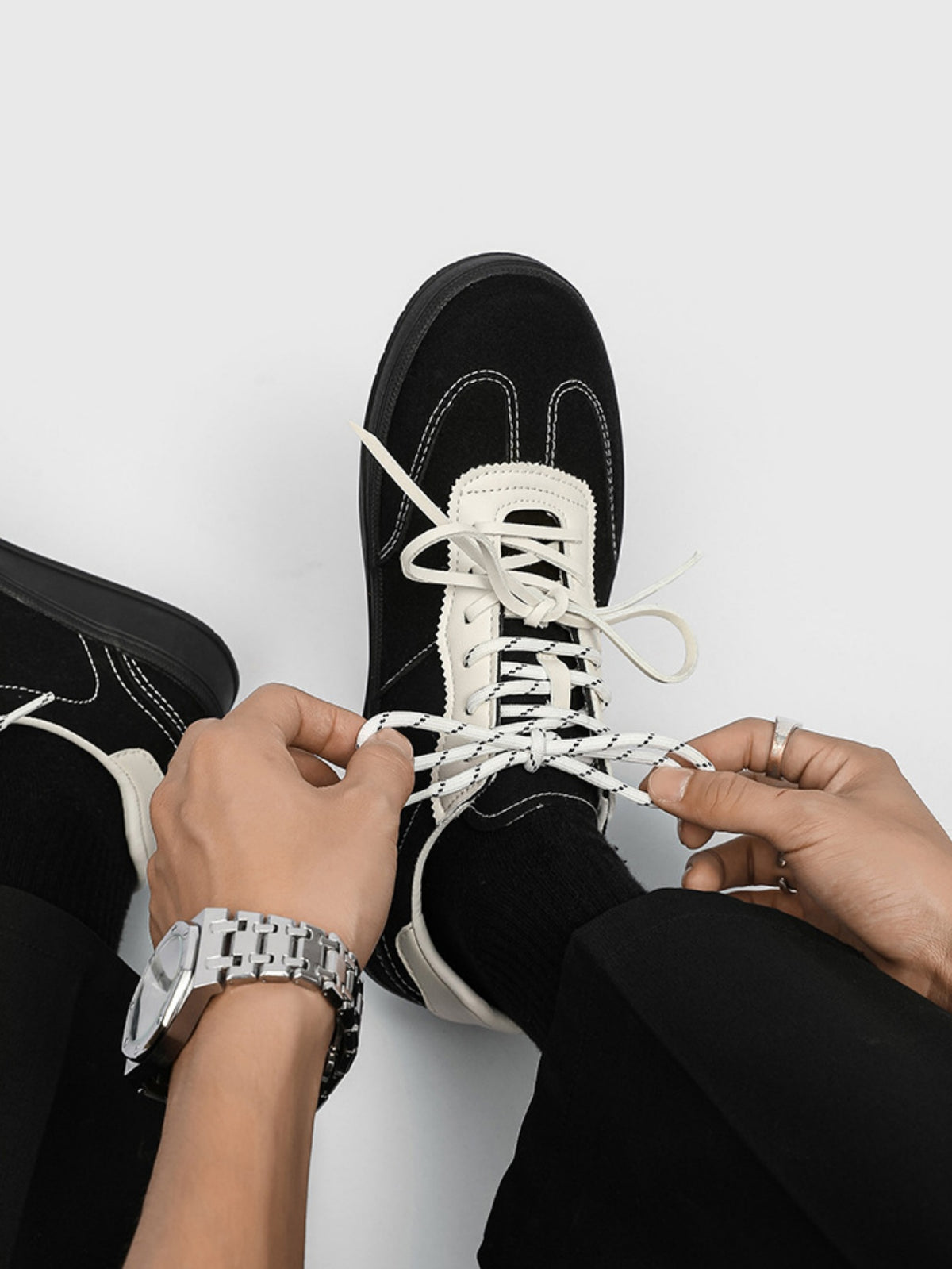 German Training Retro Color-blocked Lace-up Sneakers