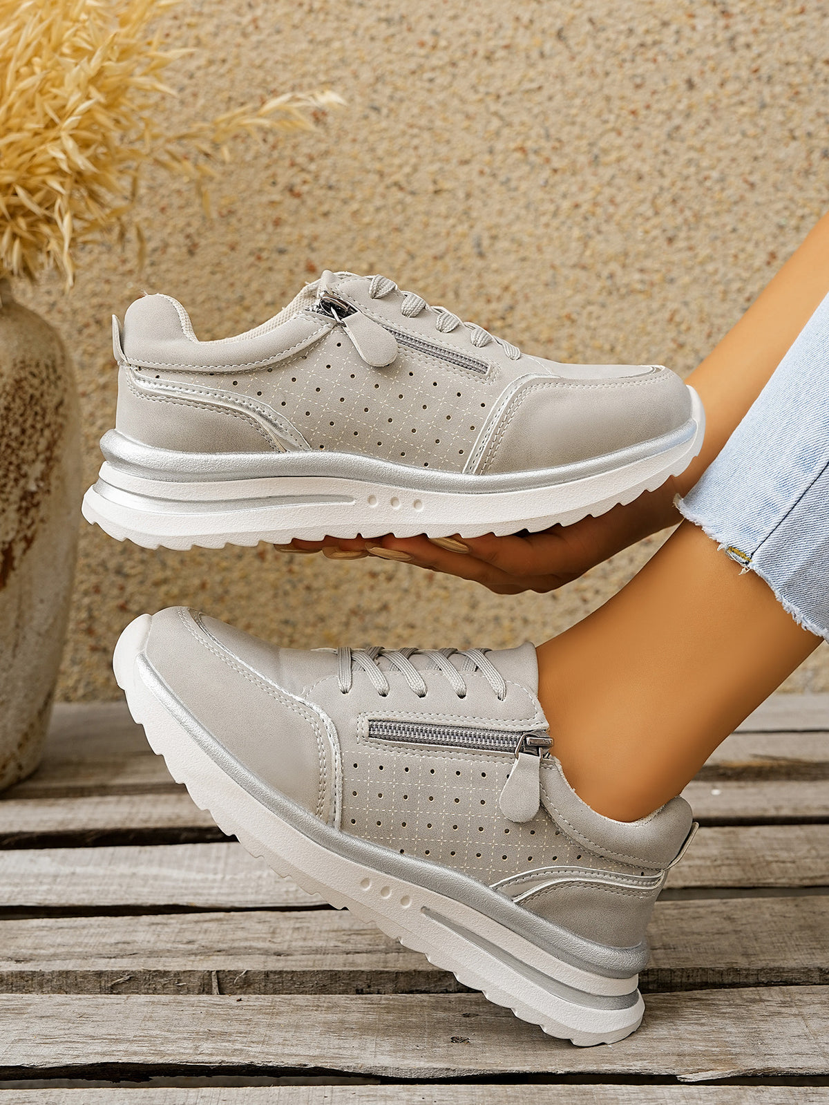 Side Zipper Breathable Athletic Shoes