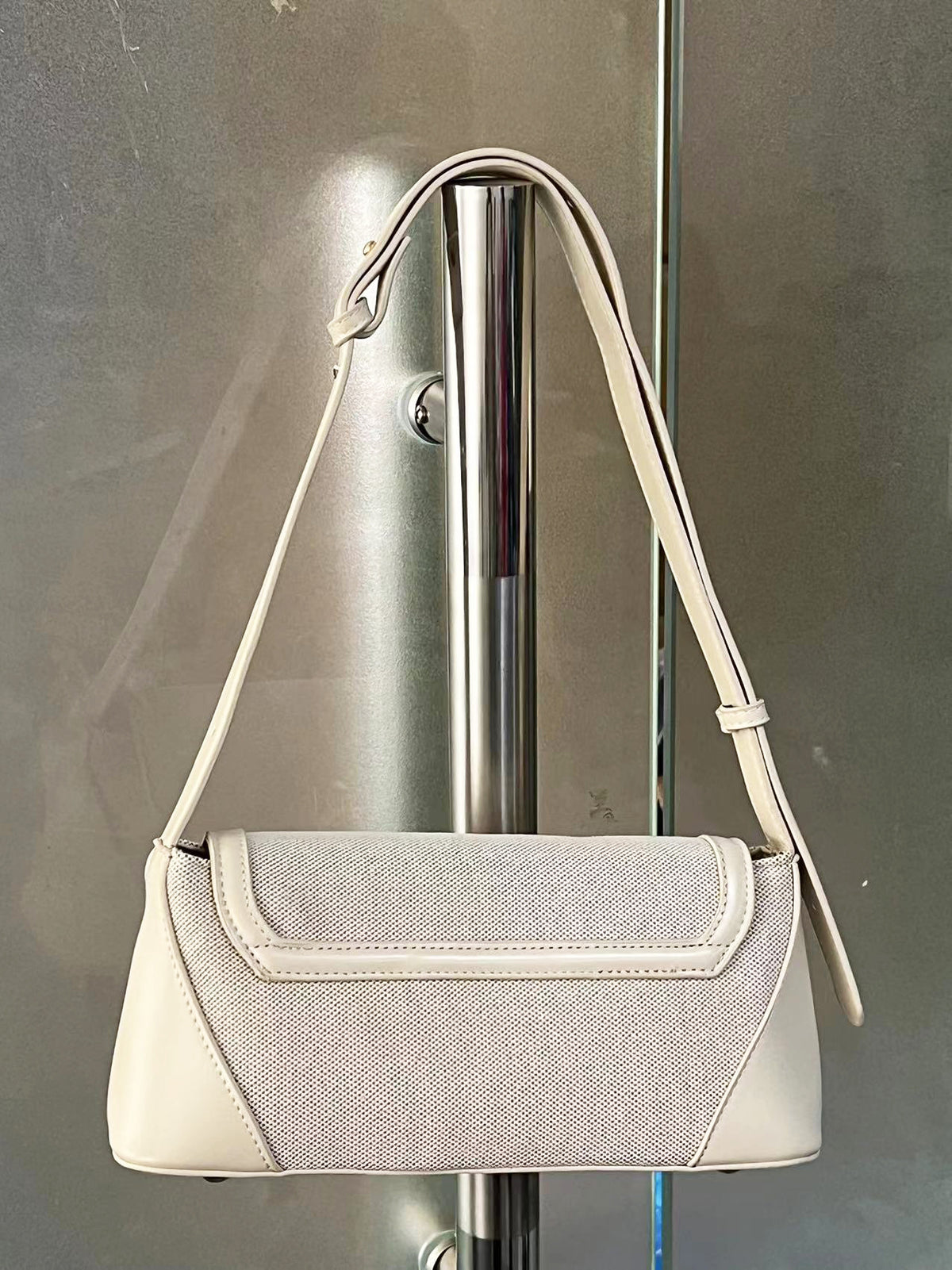 Color-blocked Casual Commuter Versatile Retro Shoulder Bag
