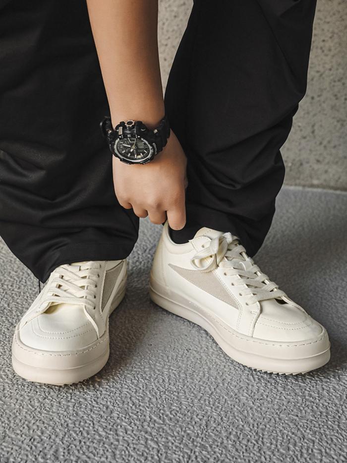 Color-blocked Casual Sneakers