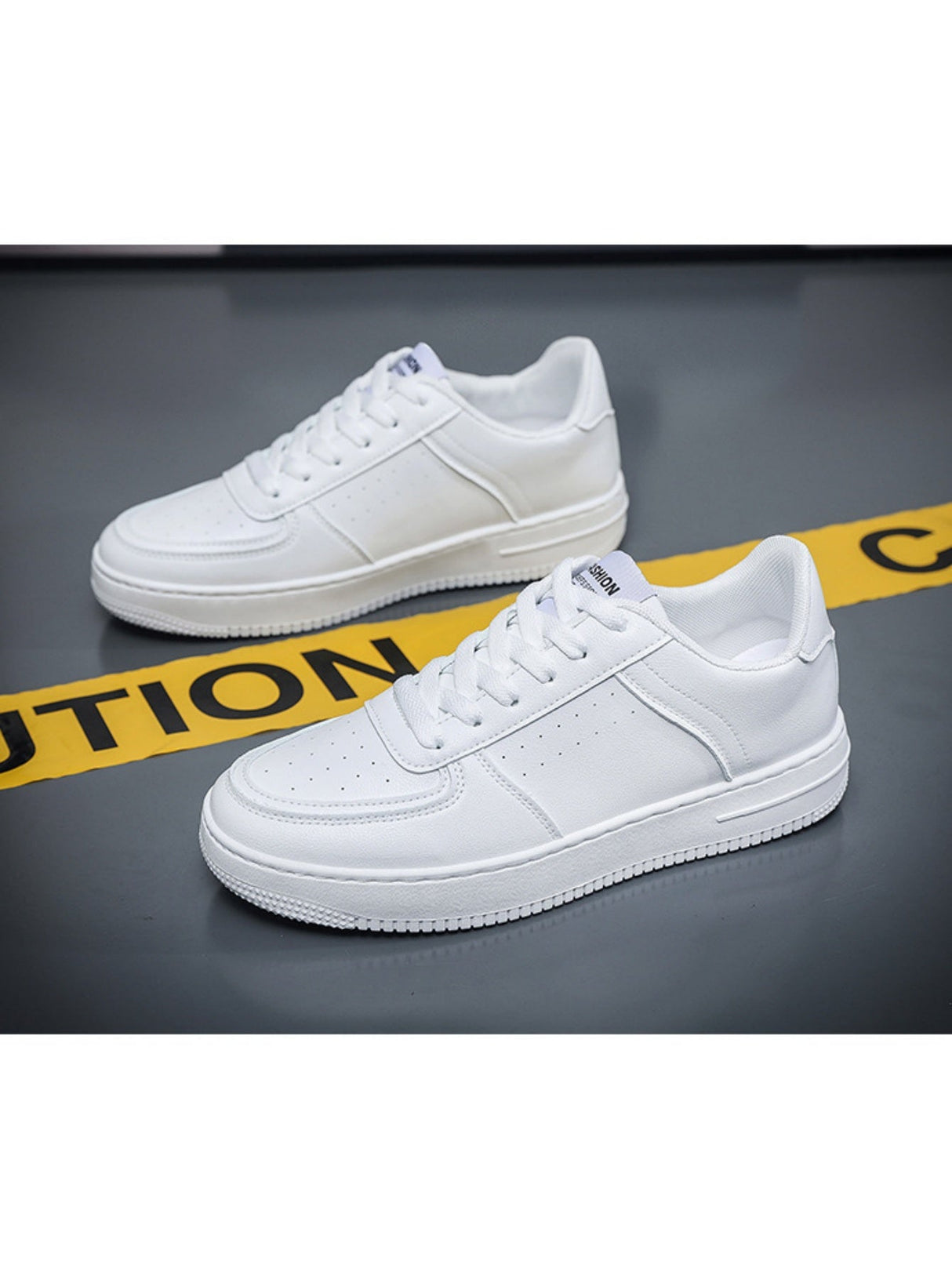 Liber All-season Men's Casual Sneakers