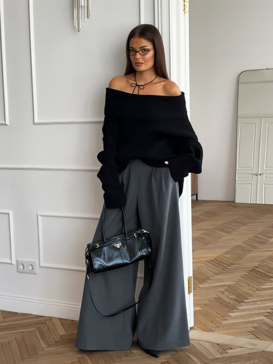 Wide-leg pleated trousers