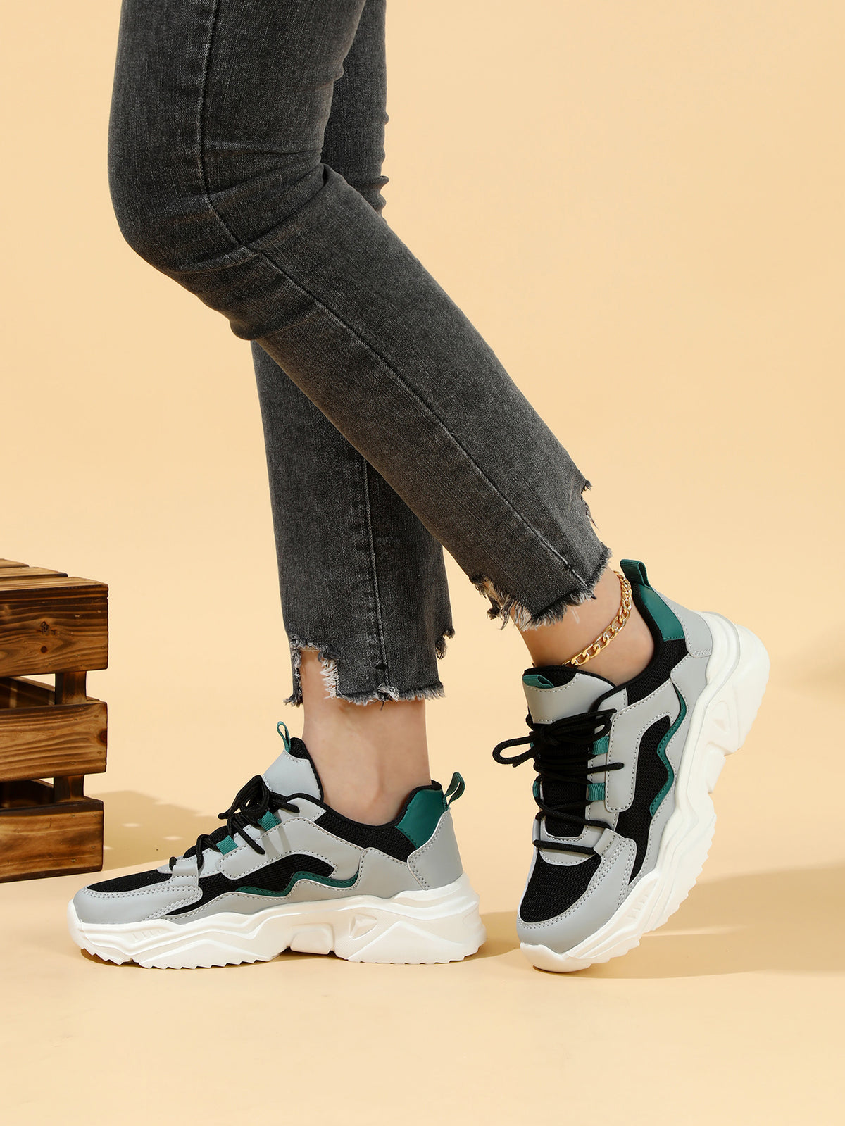 Color-blocked Platform Women's Casual Sneakers
