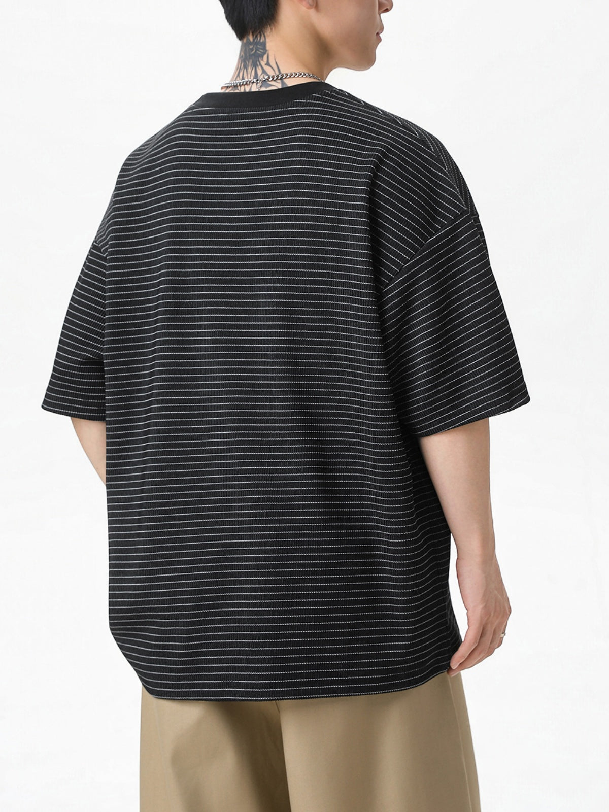 Simplicity Black And White Stripes T-shirts