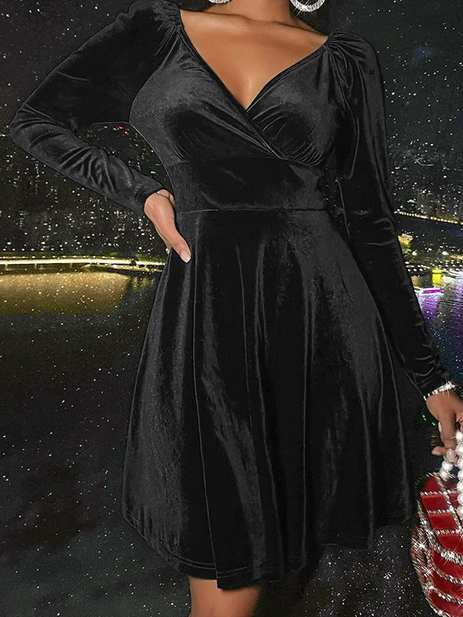 Long-sleeved Silver Fox Velvet V-neck Short Dress