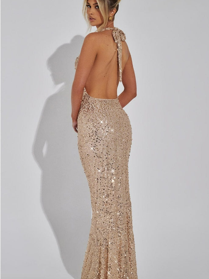 Sequined Deep V Halter Neck Bodycon Dress With Slightly Revealing Back