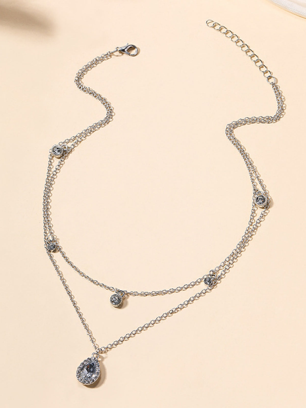 Gold-plated Teardrop Pendant Necklace
