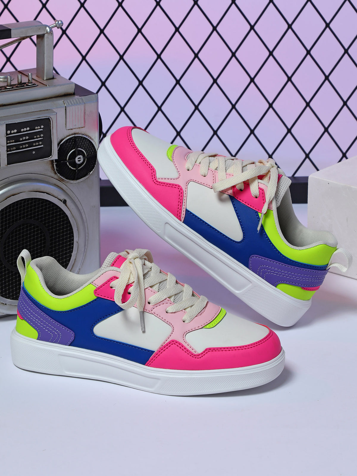 Color-blocked Women's Sneakers