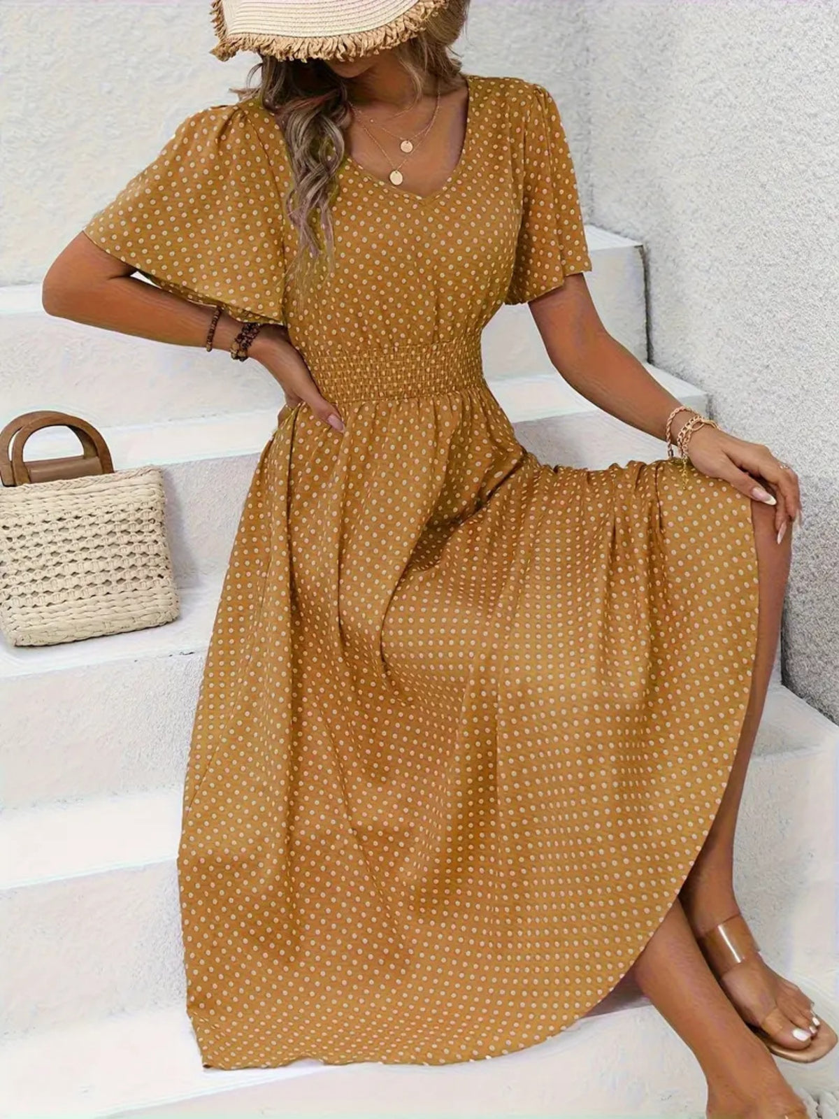 Polka Dots V-neck Waist Shaping Short Sleeves Maxi Dresses