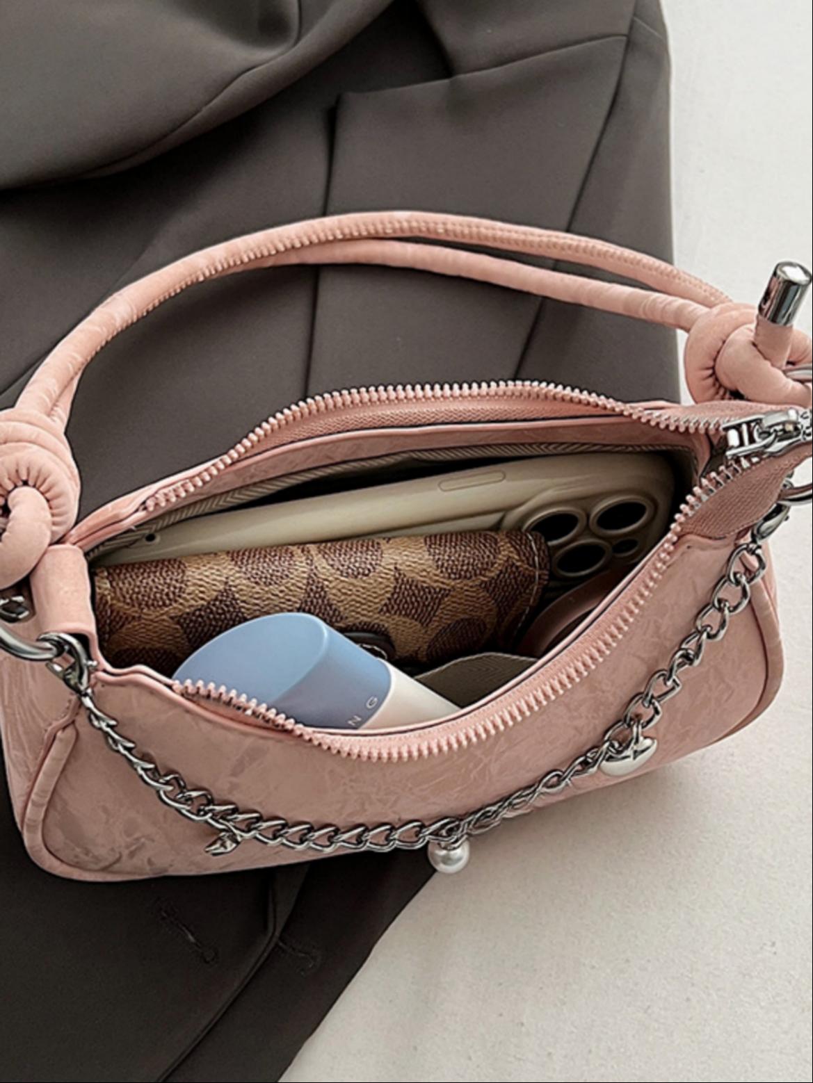 Heart-shaped Metal Chain Crossbody Bag