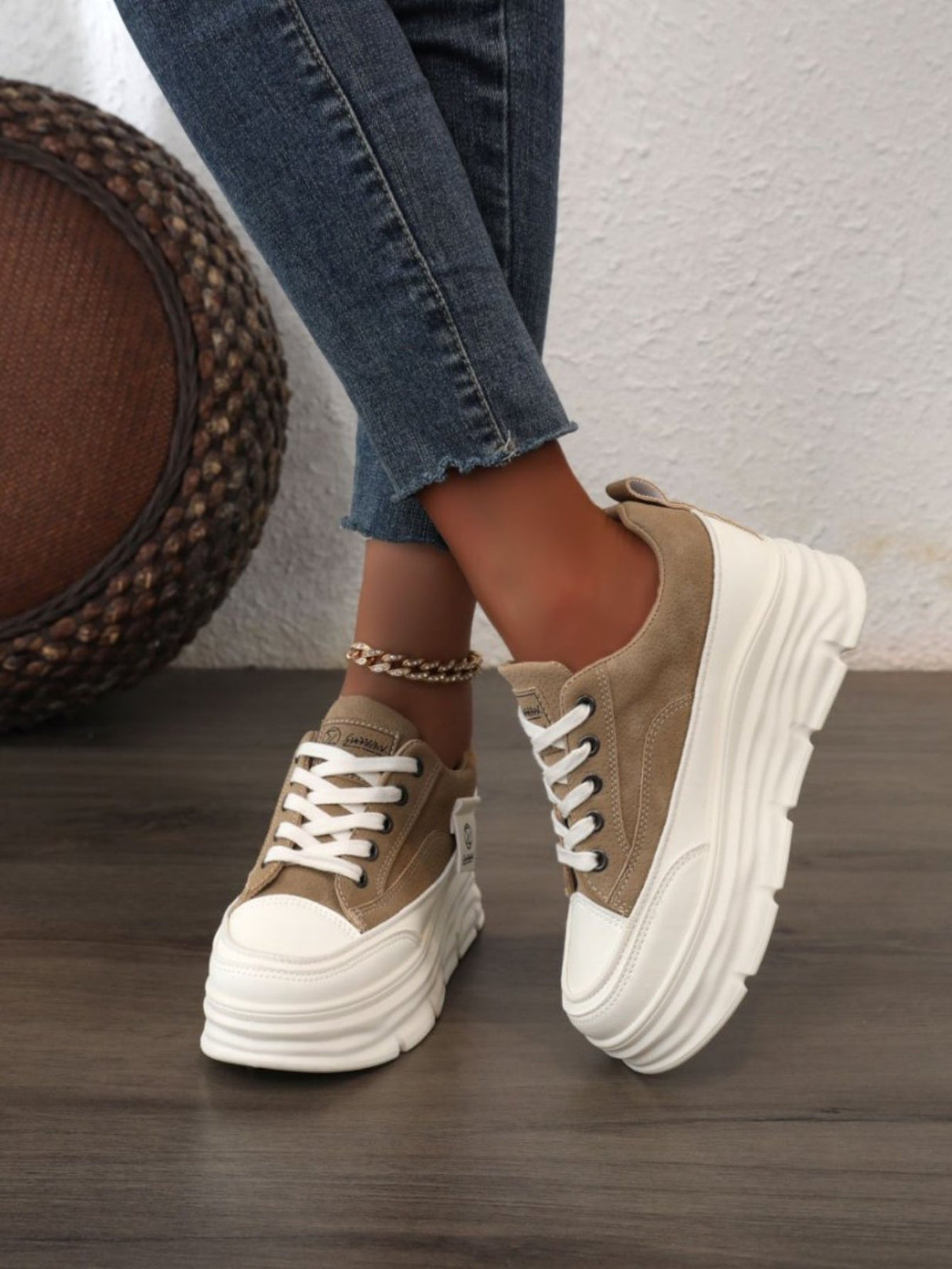 Colorblock Thick-Sole Women's Casual Sneakers