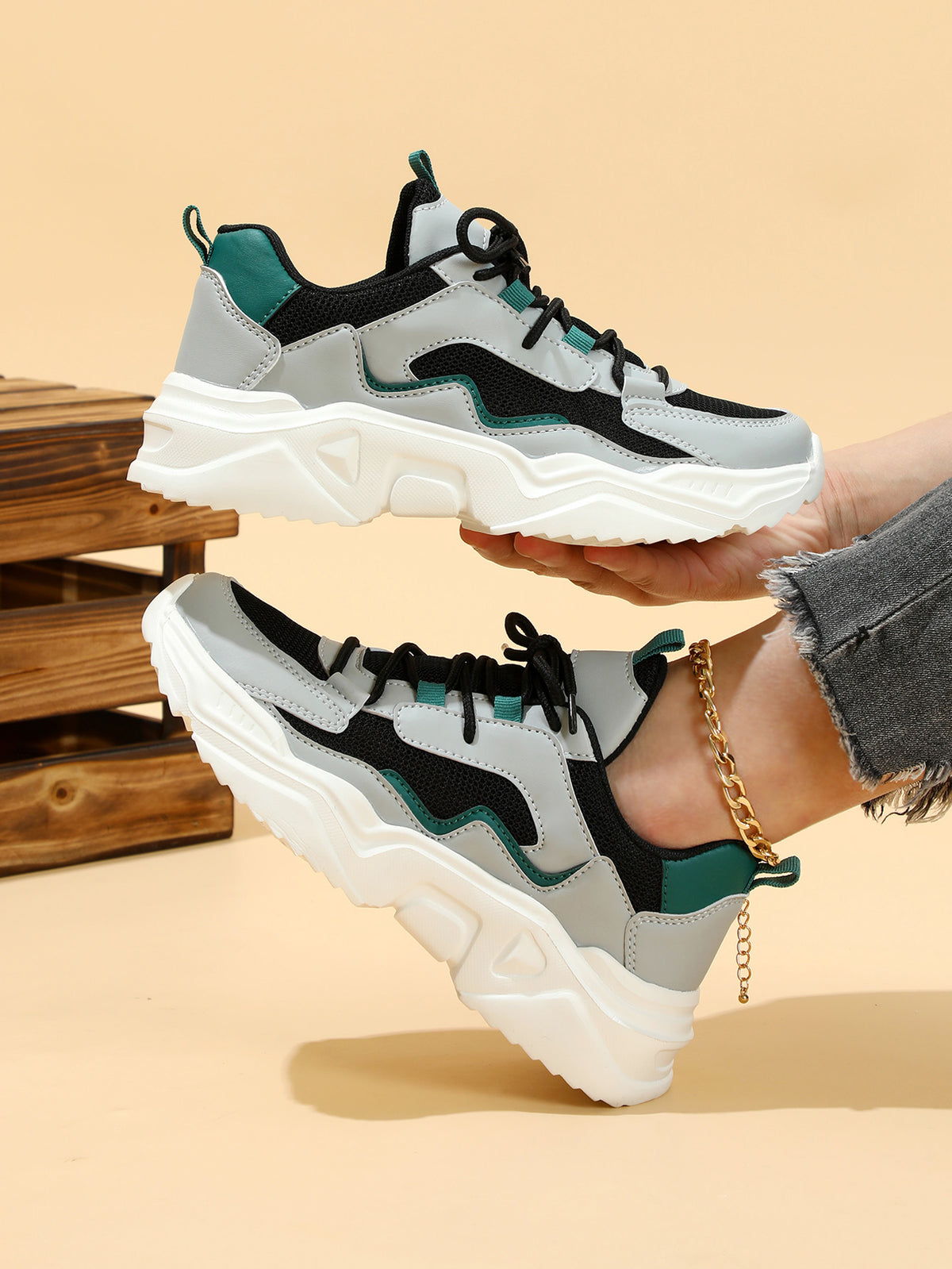 Color-blocked Platform Women's Casual Sneakers