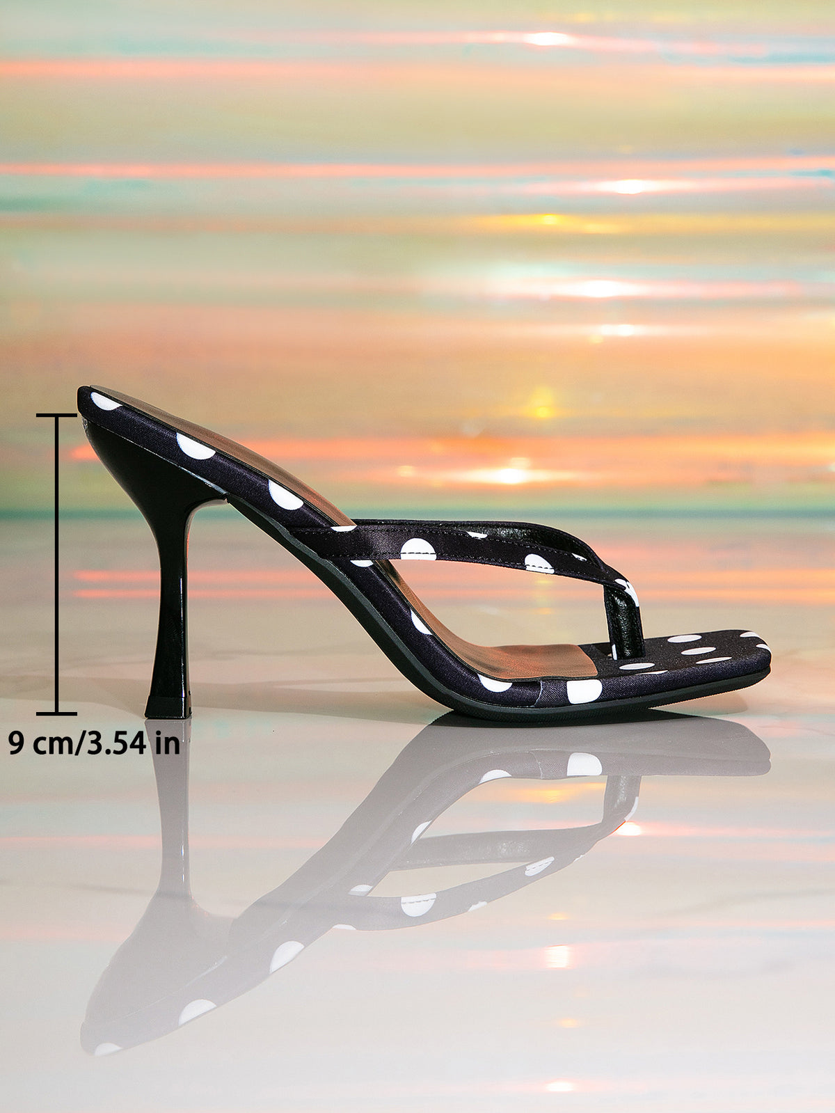 High-heeled Flip-flops