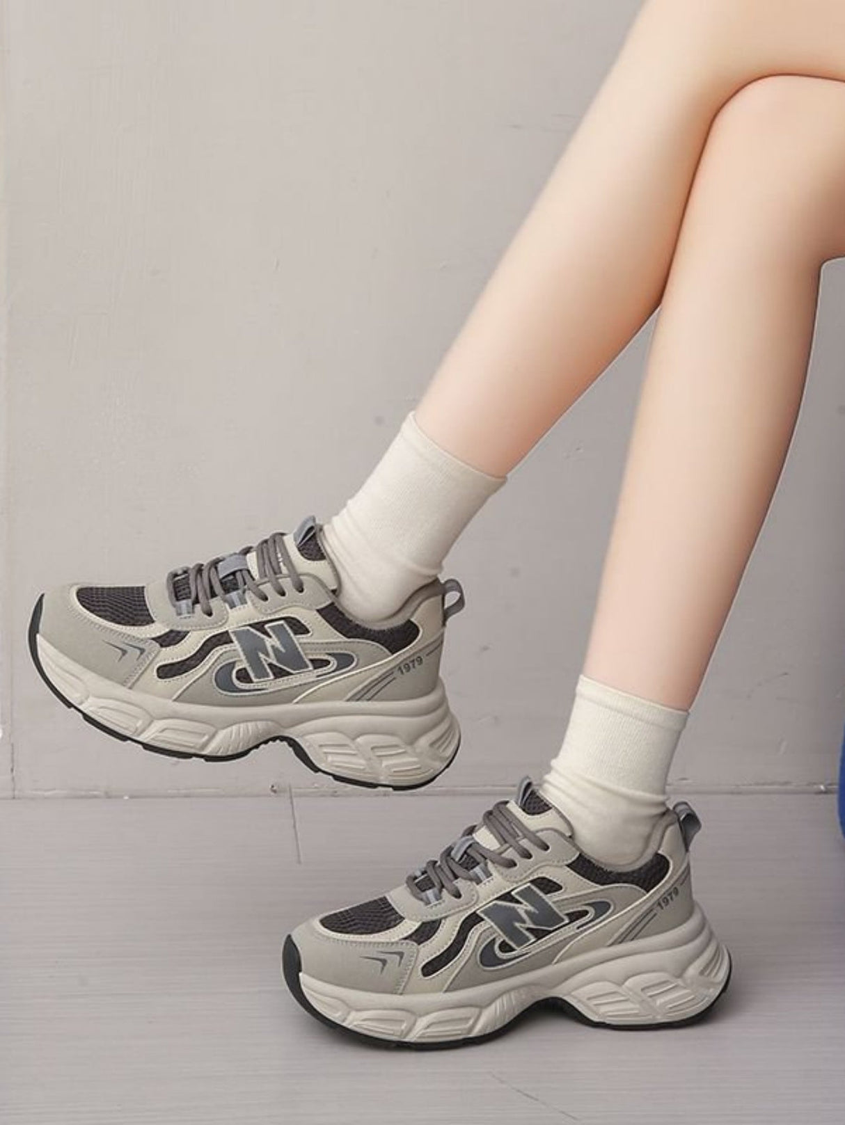 Thick-soled Women's Casual Sports Shoes