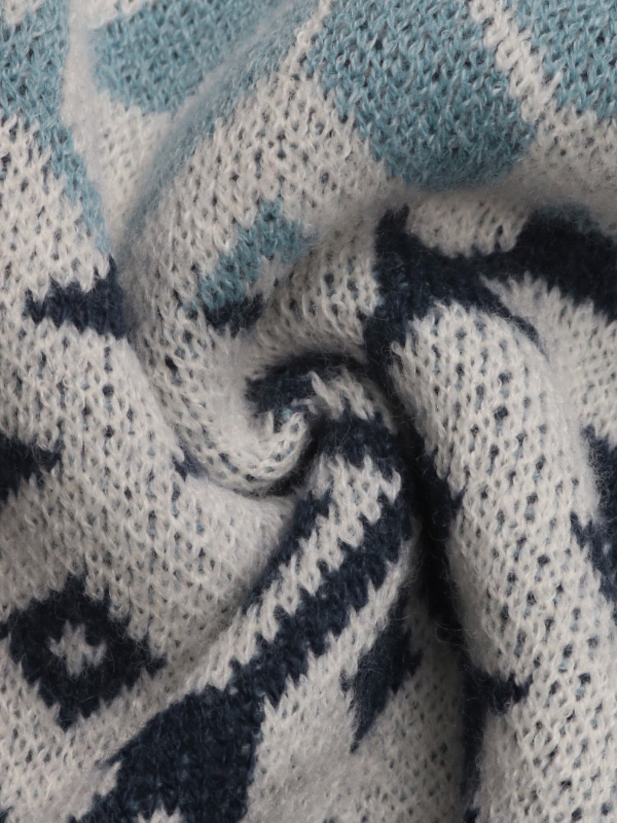 Christmas Snowflake Retro Round Neck Bottoming Top Sweater