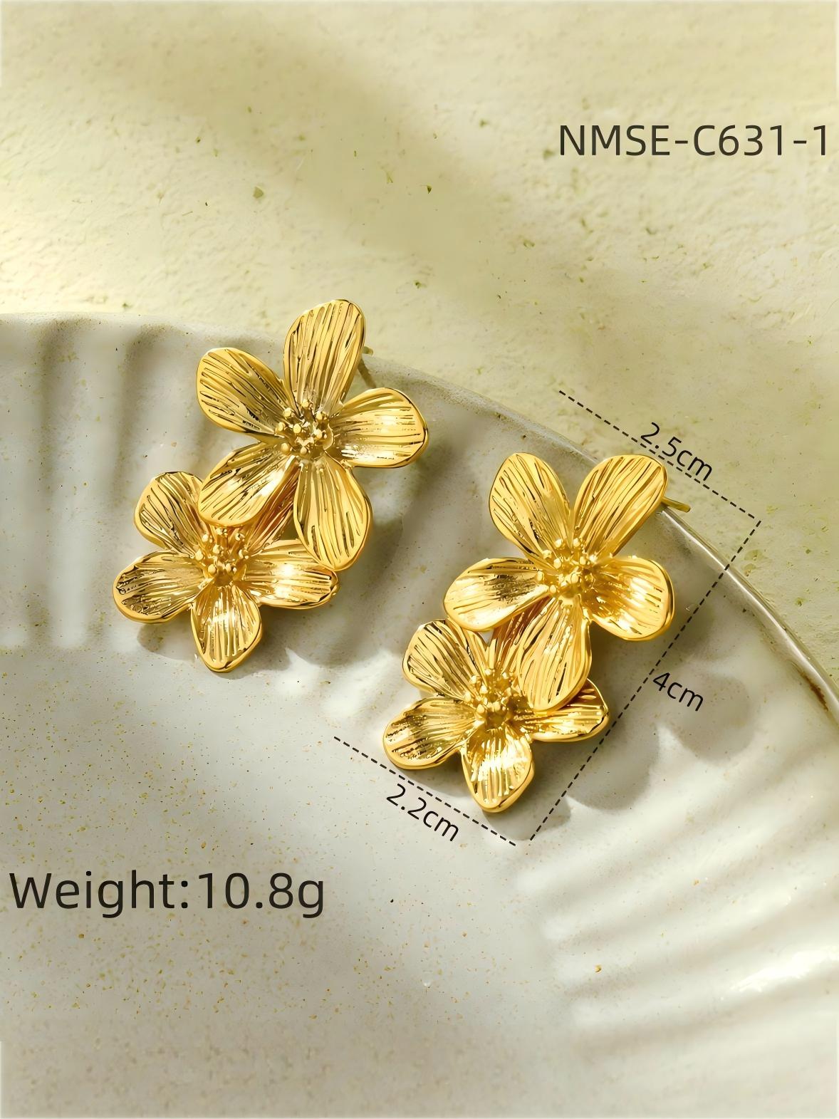 Elegant flower earrings