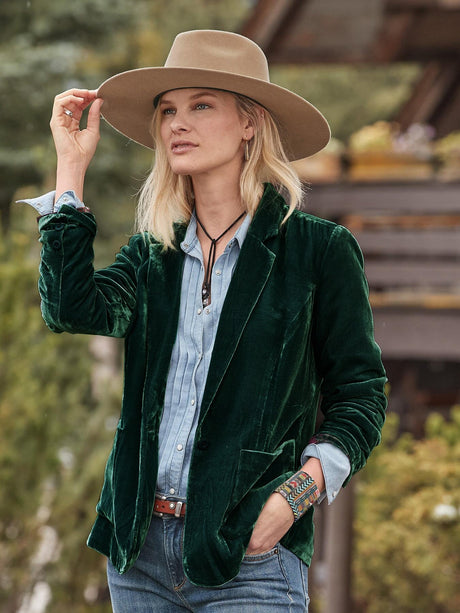 Velvet Short Slit Blazers