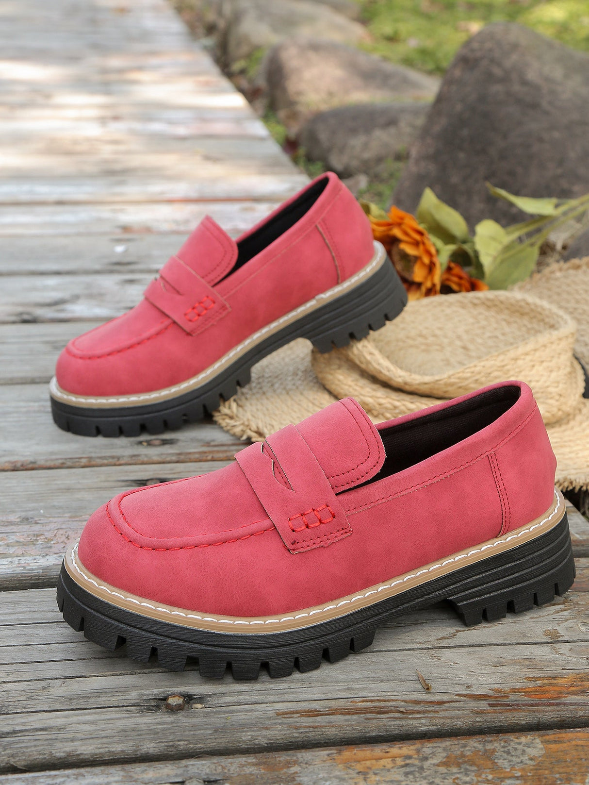 Liber Four Seasons Thick-soled Women's Slip-On Loafers