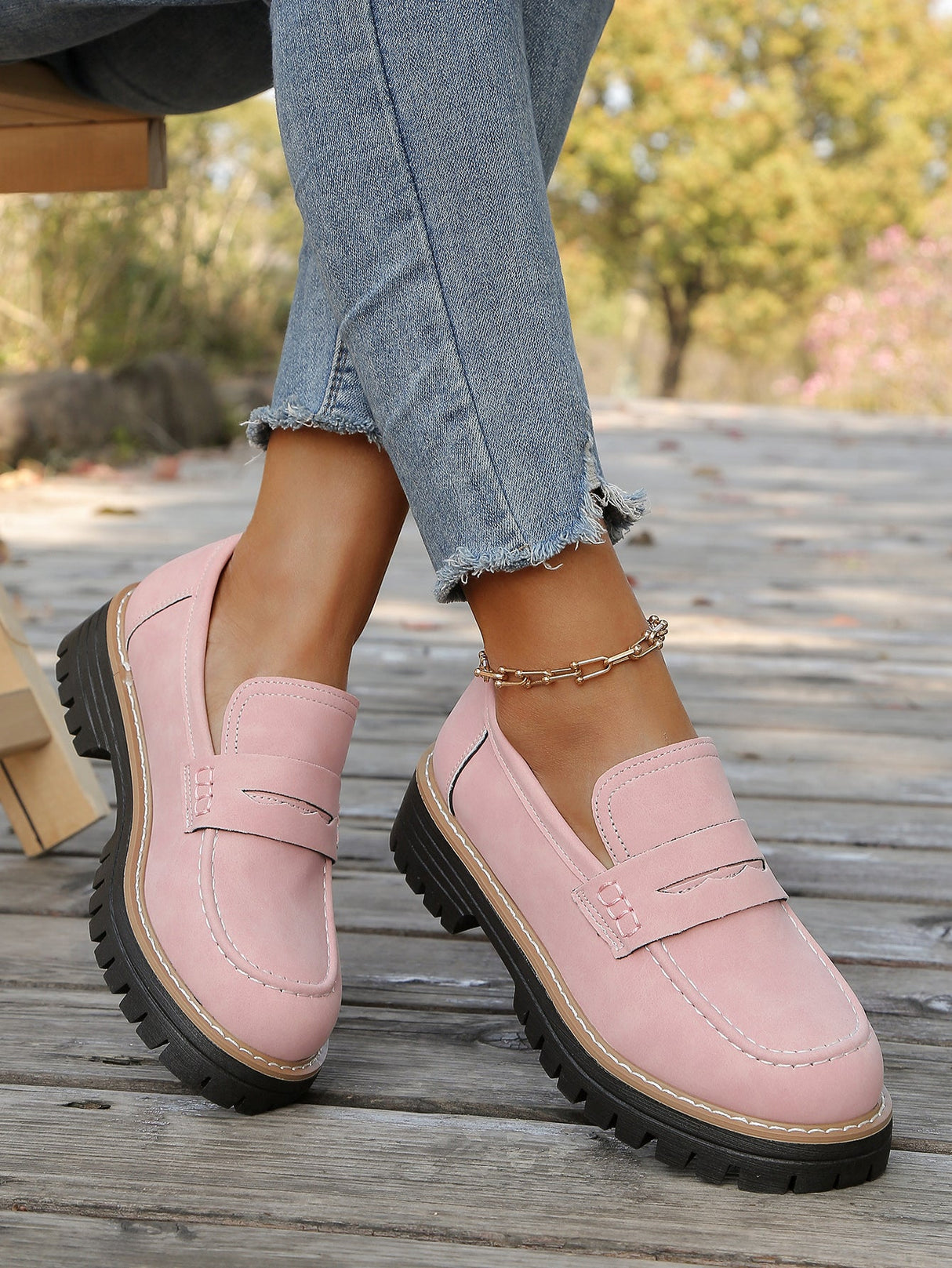 Liber Four Seasons Thick-soled Women's Slip-On Loafers