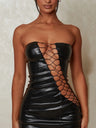 Soutien-gorge sans bretelles en similicuir ajouré, gainant la taille, les hanches et la poitrine, idéal pour les mini-robes de soirée et les robes courtes.